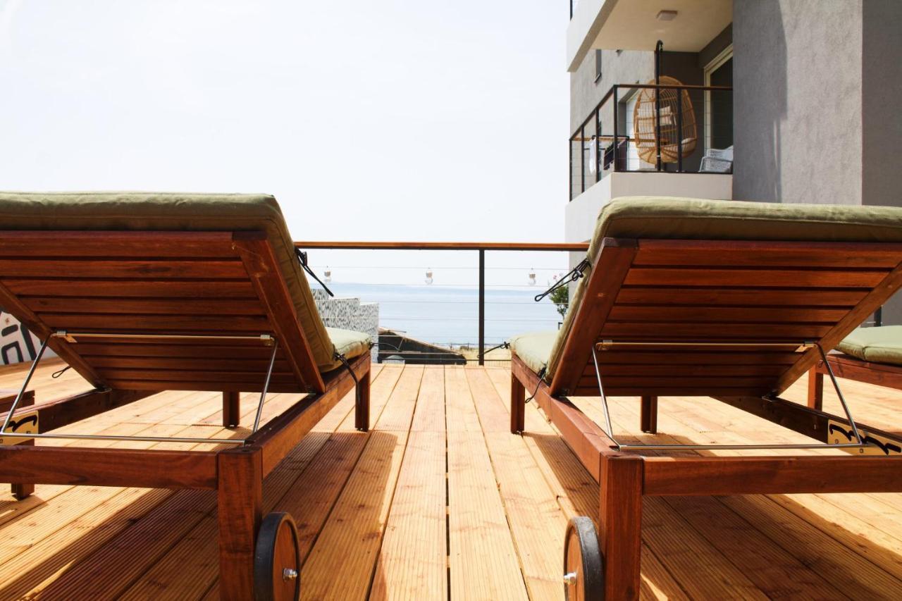 Cozy Seaside Apartment With Pool & Terrace Split Bagian luar foto