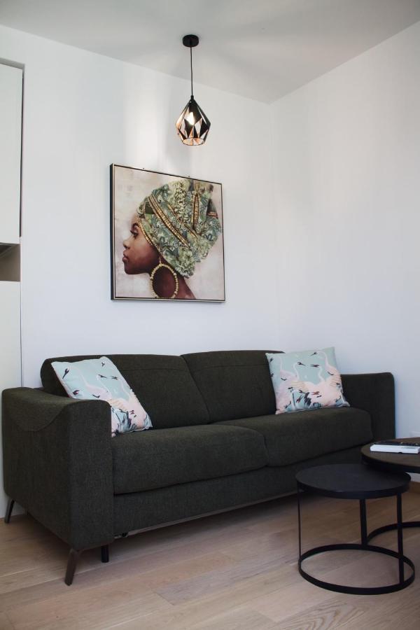 Cozy Seaside Apartment With Pool & Terrace Split Bagian luar foto